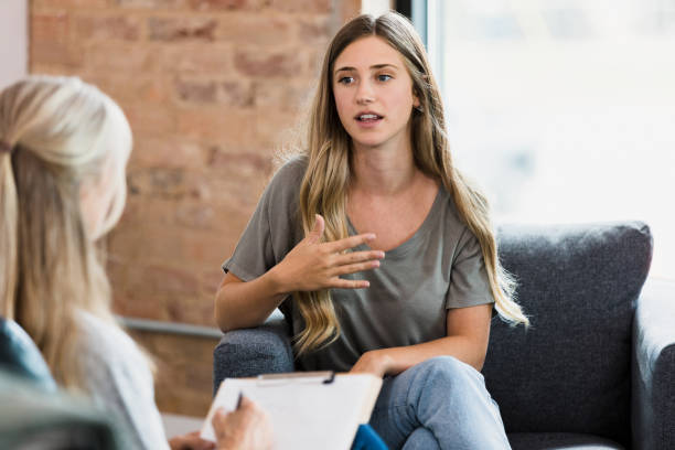 Woman talking to a psychologist